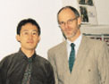 写真：フライブルク市視察中の著者、右はフライブルク交通株式会社のトーマス・ルーフ氏